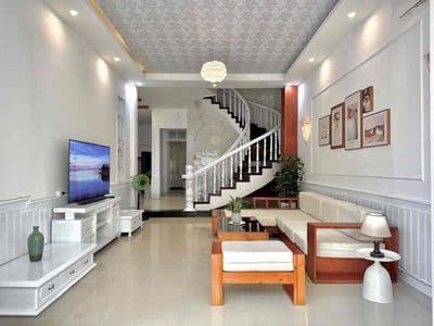 Villa sát phạm văn đồng,gần cầu sông hàn,6pn,7wc