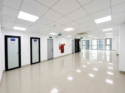 Cho thuê văn phòng 130m2 mặt phố Khúc Thừa Dụ