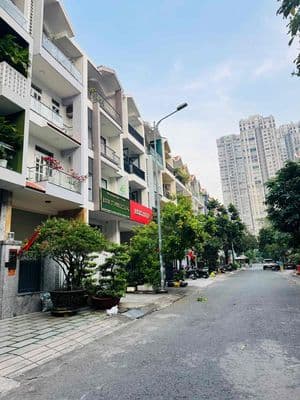 Cho thuê nhà phố kđt him lam - đường số 14 - sàn trống suốt giá 48tr