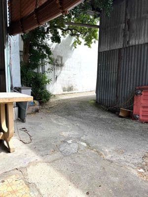 Sắp định cư gấp bán nhà dt lớn 72m2 - 5 phòng sát mặt tiền 1 đời chủ
