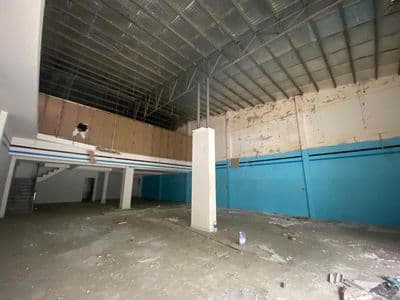 Nhà mặt tiền đường chính hữu . khu du lịch