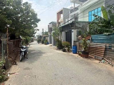 Bán đất 348m2 sát đường 30/4, gần Cao đẳng Đồng An, giá 9 tỷ