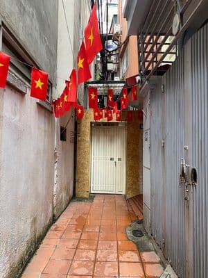 Cho thuê nhà riêng 4 tầng Đội Cấn, Ba Đình, full nội thất