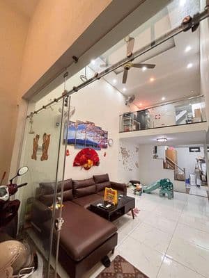 Cho thuê nhà nguyên căn 36m2, 4.5 tầng, 3PN, Đống Đa