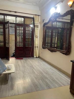 Cho thuê nhà nguyên căn 4 tầng 1 tum phố Nghĩa Dũng, Ba Đình