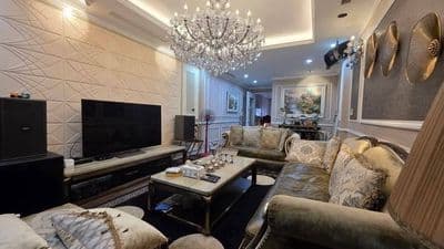 Bán nhà 60m2 Thịnh Quang, Đống Đa, có thang máy, ngõ ô tô