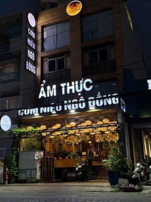 Cho thuê toà nhà mặt tiền dương đức hiền - q. tân phú