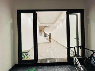 Nhà 5 tầng 6 ngủ Tân Mai, Hoàng Mai, 13.5 tỷ