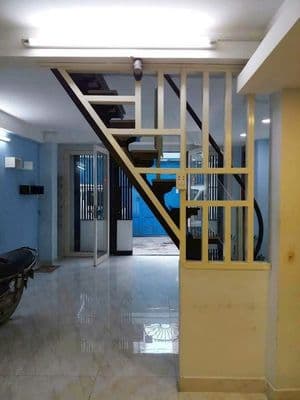 Cho thuê gấp nhà hxh xô viết nghệ tĩnh, 2 tầng 2pn chỉ 10tr