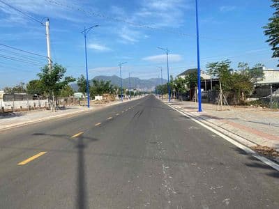 CHÍNH CHỦ BÁN ĐẤT LAN ANH 2-5 . Giá chỉ 900 triệu /100m2 .