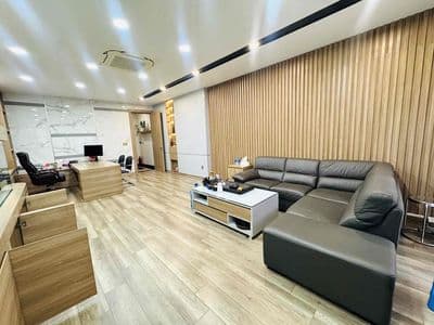 Nhà phố cityland 1 hầm + 4 lầu 45tr (bao thuế). vị trí đẹp
