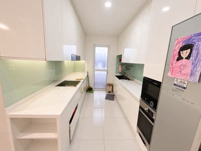 Bán căn Sunrise City 2pn, 77 m2, 6 tỷ