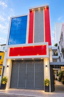 Cho thuê MT Huỳnh Tịnh Của Q3 - 5.5x16.5m, Trệt Lửng 3 Lầu Suốt