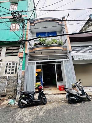 Bán nhà Trịnh Đình Trọng Tân Phú 4.55x21m hẻm 8m 1 trệt 1 lầu