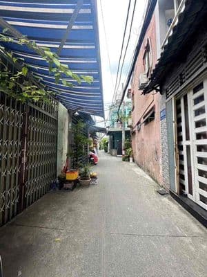 nhà thống nhất p16 hẻm xe hơi 2 tầng