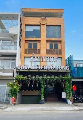Cho thuê nhà dương đức hiền, tân phú dt 8x20m–hầm +4 lầu –70tr/tháng