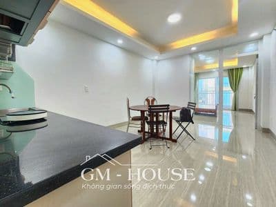 Căn hộ 1 phòng ngủ 60m2, ban công, m.giặt riêng ngay Nguyễn Văn Thương