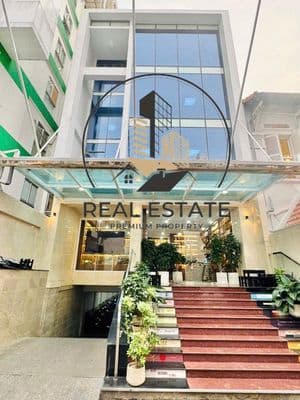 Tòa nhà khu trần não diện tích: 8x20m hầm 4 tầng cho thuê