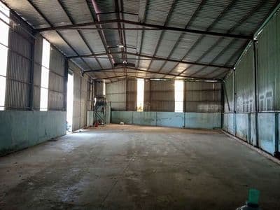 Cho thuê xưởng 300m2 Tân Phước Khánh Giá 12 tr có điện 3 pha, có vp