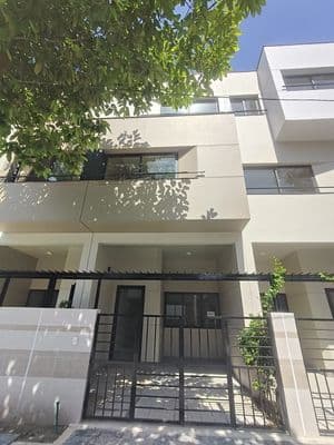 bán căn nhà 3 tầng trục chính trong khu Compound Cát Tường J-Home
