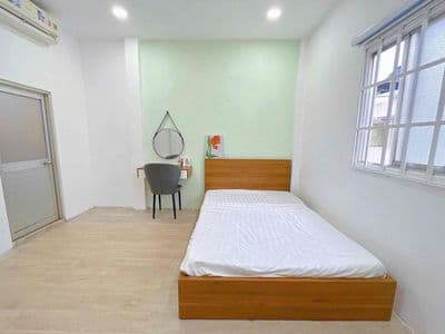 Cho thuê phòng 1 phòng ngủ yên tĩnh - ngay trung tâm lê văn sỹ, tân