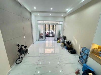 Cho thuê nhà hẻm Thành Thái thông ra các đường khác