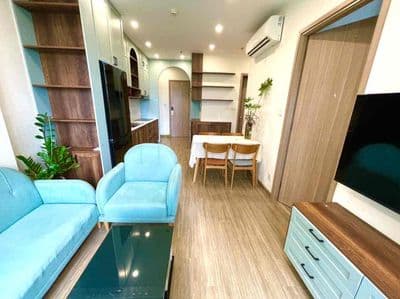 cần bán gấp căn hộ SA5 . 2 ngủ 2 55m2 full đồ 3.9 TỶ Vinhomes Smart