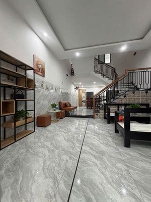 Cho thuê nhà nguyên căn mặt tiền đường mỹ đa tây 12,ngũ hành sơn
