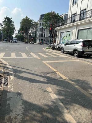 cho thuê tầng 1 khu đô thị văn phú