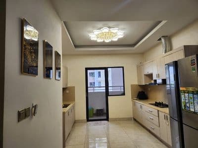 Cho thuê căn hộ eratown Đức Khải 161m2: 3 phòng ngủ, 4wc, 1 kho, 14tr