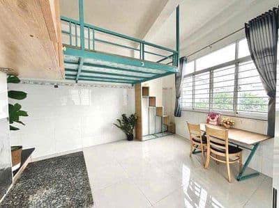CHDV cửa sổ thoáng CHÍNH CHỦ giá tốt TRỐNG SẴN tại NGÃ 4 GÒ MÂY