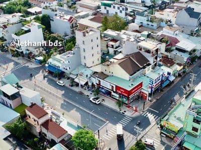Góc 2 mặt đường 12m - nguyễn ảnh thủ- ngay trưởng nguyễn chí thanh - k