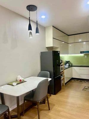 Chuyển công việc Gia đình bán Căn 62m2 Full nội thắt gỗ. LH HƯƠNG