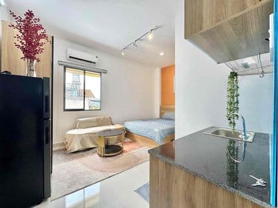 Trống studio full nội thất ngay cvpm quang trung - đh gtvt
