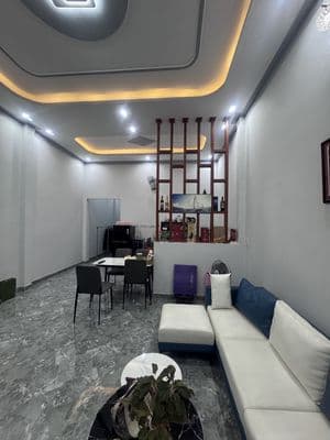 Nhượng lại căn nhà đang ở do thay đổi công việc
