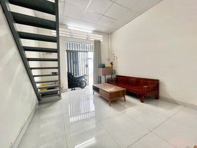 Cho thuê nhà nguyên căn mặt tiền hẻm xe hơi, gần chùa Phước Tường Q9cũ