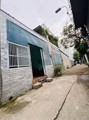 Gấp bán nhà 80m2 đất - xe tải vô tới nơi