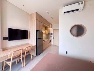 Studio full nội thất cao cấp tầng 20 - ban công view biển