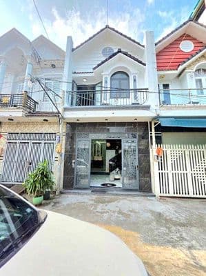 nhà đẹp đường xe hơi gần Phú Mỹ hưng quận 7
