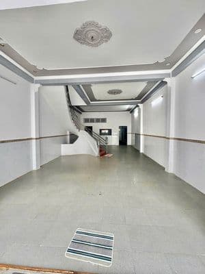 Cho thuê nhà mặt tiền 30 tháng 4 gần trường lương thế vinh cần thơ