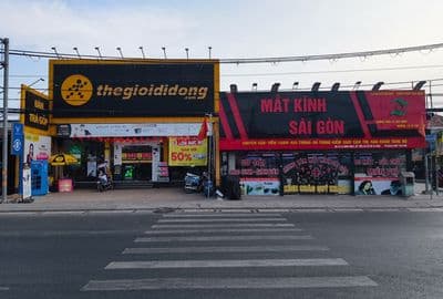 Mặt bằng ngã tư Thế Giới Di Động đang thuê cuối tháng 9 trả