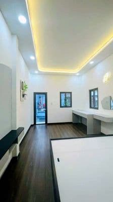 Giảm 1 tỷ - sát mặt tiền hoàng sa quận 1 - 3 tầng nhà mới tinh