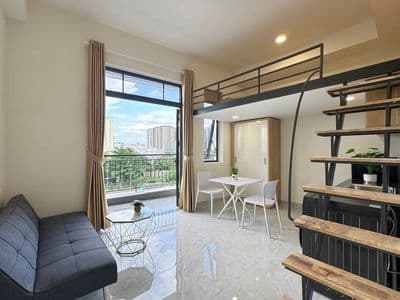 Cho thuê căn hộ bancong - cửa sổ ngay GO Nguyễn Thị Thập