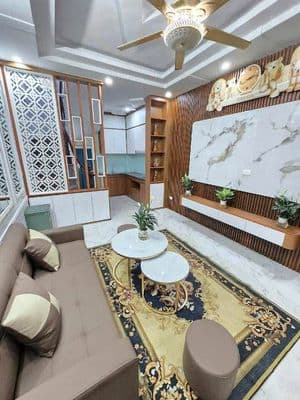 Cho thuê nhà nguyên căn 32m² x 4 tầng, 3PN Hoàng Mai