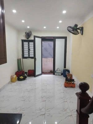 Cho thuê nhà ngõ 99 Định Công Hạ, Hoàng Mai, 3PN
