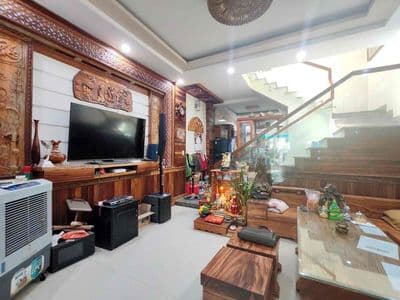 “tầm 3 tỷ – sở hữu nhà riêng 56m² tại cách mạng tháng 8”