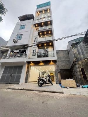 Bán nhà phân lô 6 tầng thang máy gần Aeon Mall, ô tô tránh