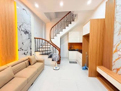 Nhà 5 tầng Cự Lộc, Ngã Tư Sở, 30m ra phố, 7.5 tỷ
