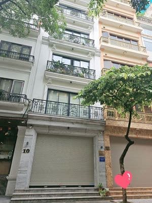 Bán nhà 6 tầng thang máy Cầu Giấy, 40m2, 9.5 tỷ