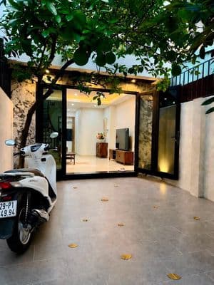 Nhà Sân Vườn Việt Hưng, 70m², 4PN, 10 tỷ